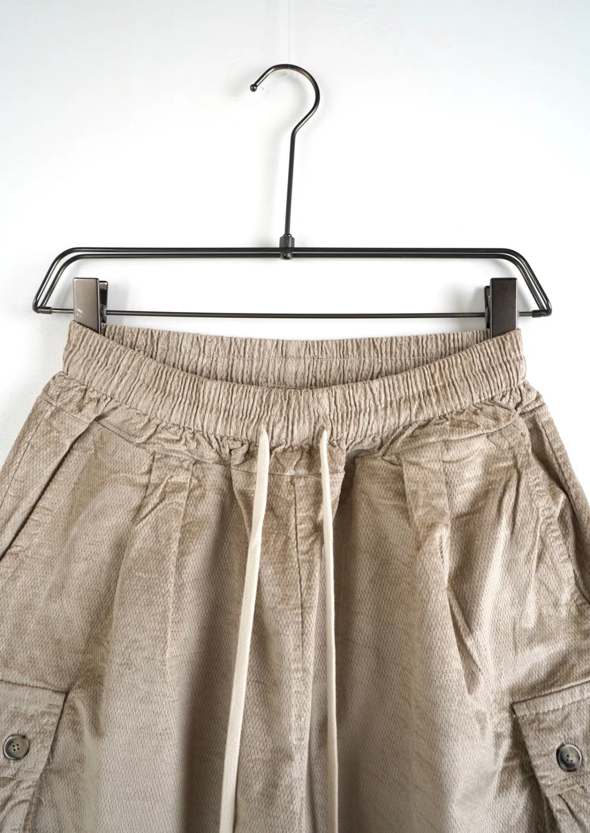 Pantalone in ciniglia con tasche laterali