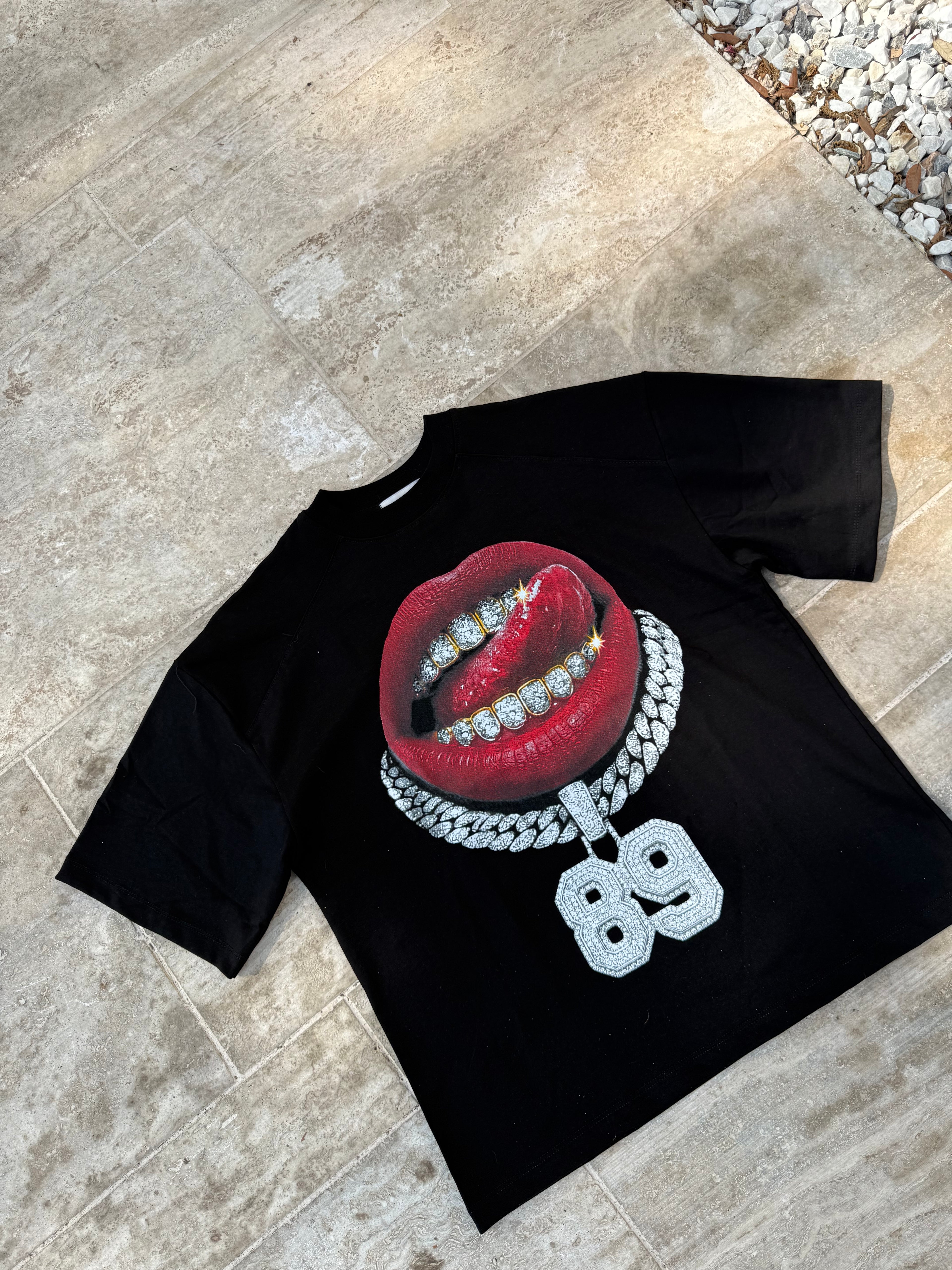 T SHIRT OVER SAVAGE SMILE BLACK