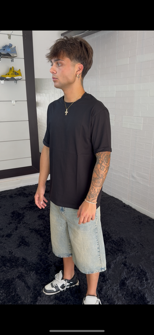 T shirt black regular